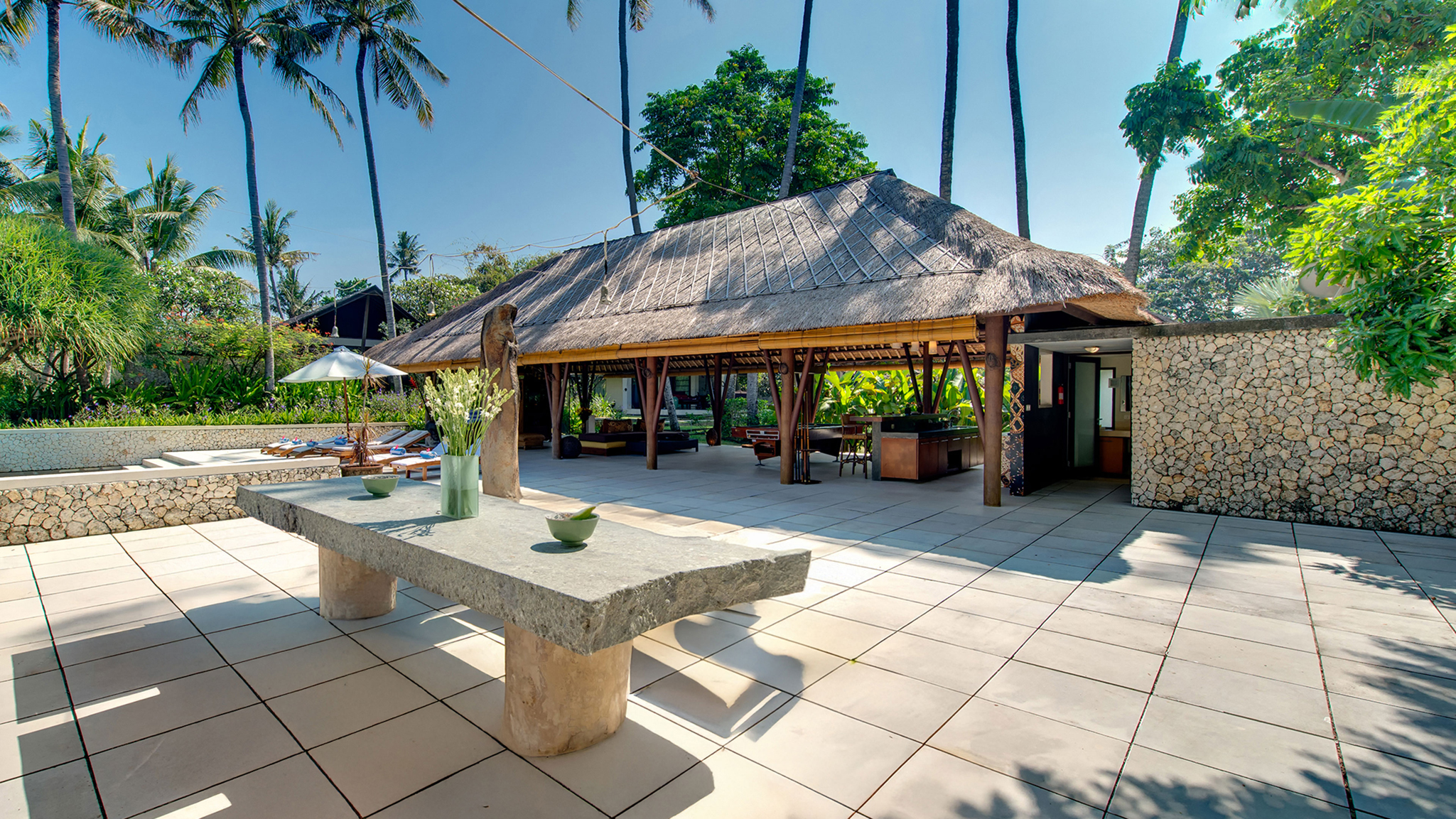 Samadhana - alfresco dining Samadhana - alfresco dining